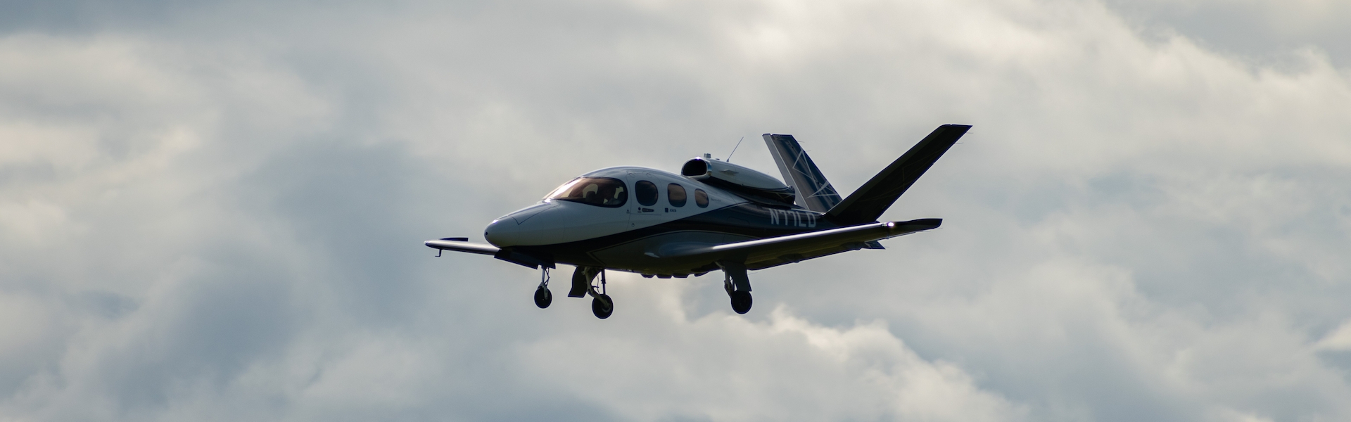 Cirrus SF50